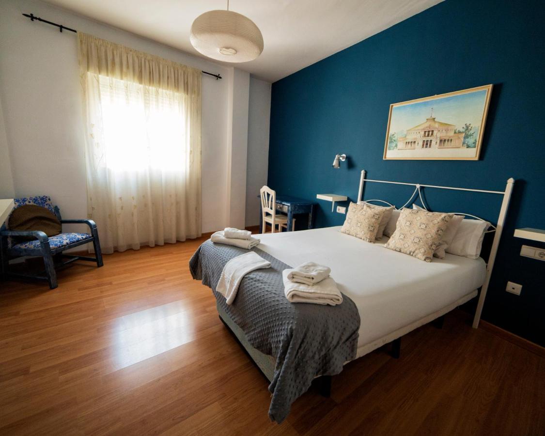 Apartamentos Turisticos Architettura Ubeda Exteriör bild